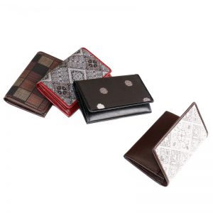 cardholder-outside